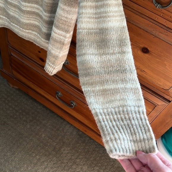 Cream and Tan Pullover Sweater Size Large NWT Knox Rose - Picture 2 of 11